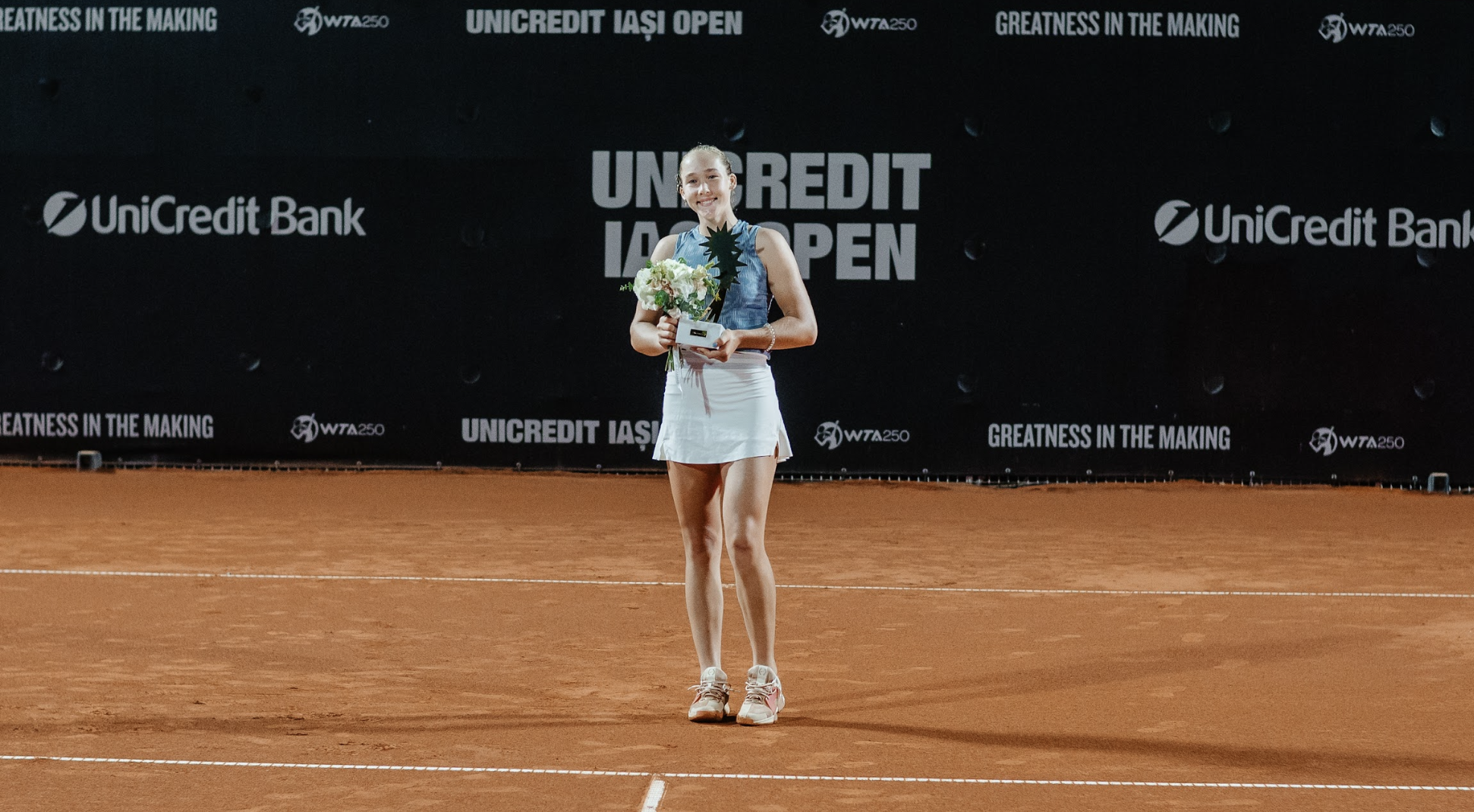 Mirra Andreeva, the new champion of the UniCredit Iasi Open tournament. It is the first success in the WTA circuit for the young woman of only 17 years